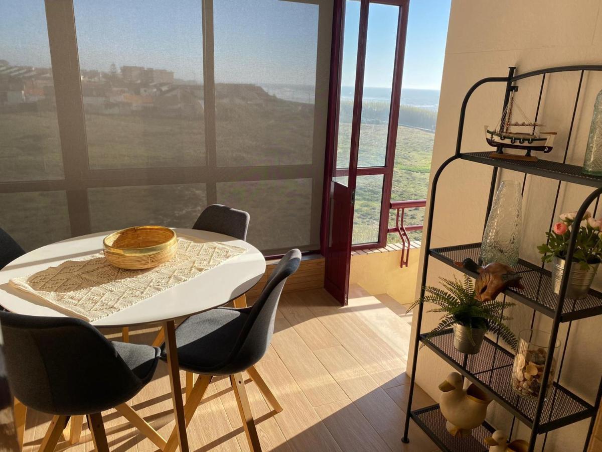 Beachfront Apartment With Swimming Pool ミンデロ エクステリア 写真